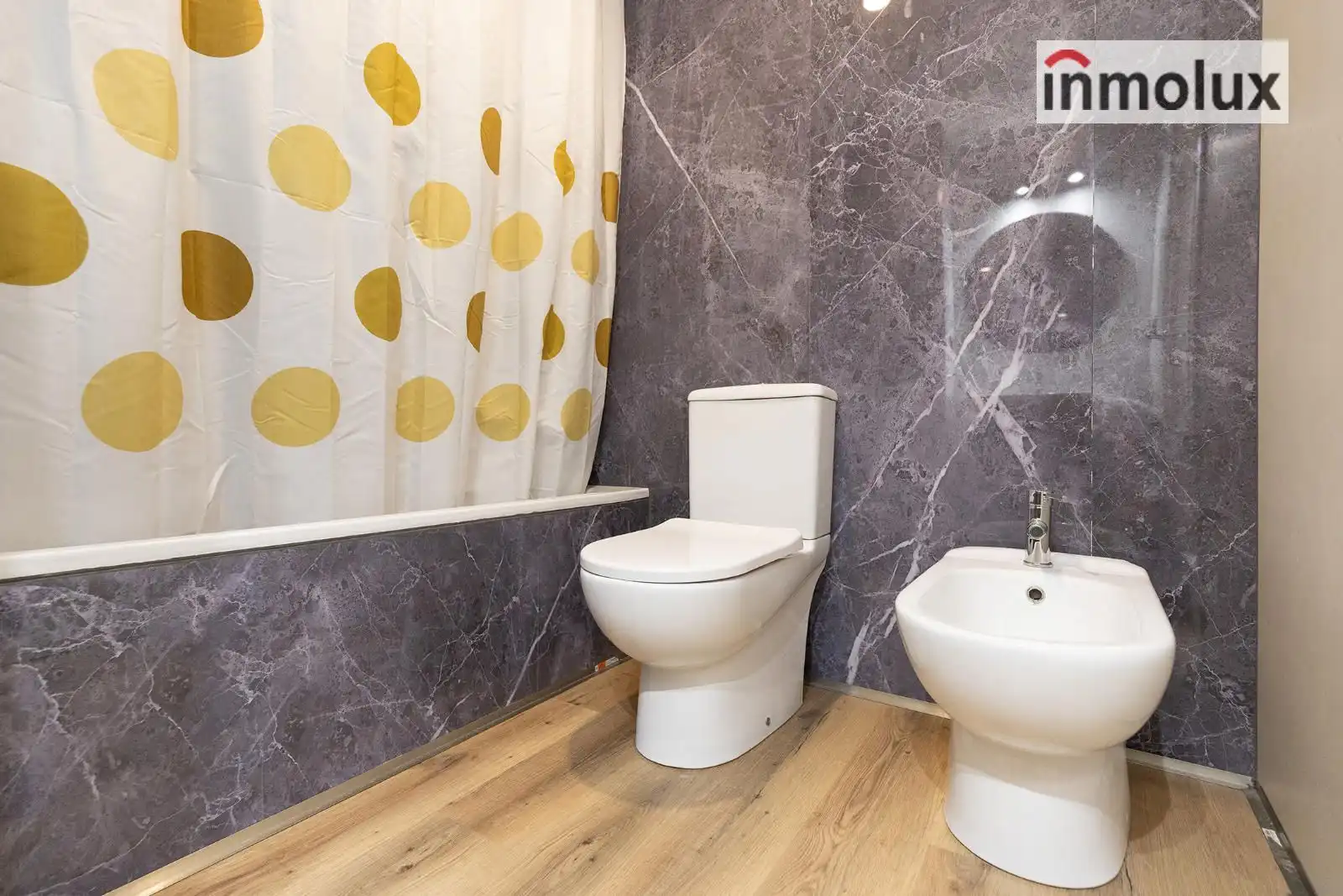 Badezimmer von Maisonette zum Verkauf in Alicante / Alacant mit Klimaanlage, Heizung und Terrasse