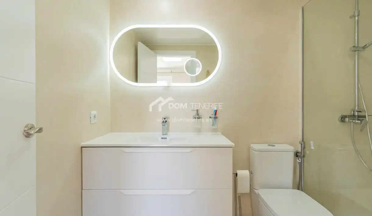 Baño de Casa o chalet en venta en Arona con Aire acondicionado, Terraza y Trastero