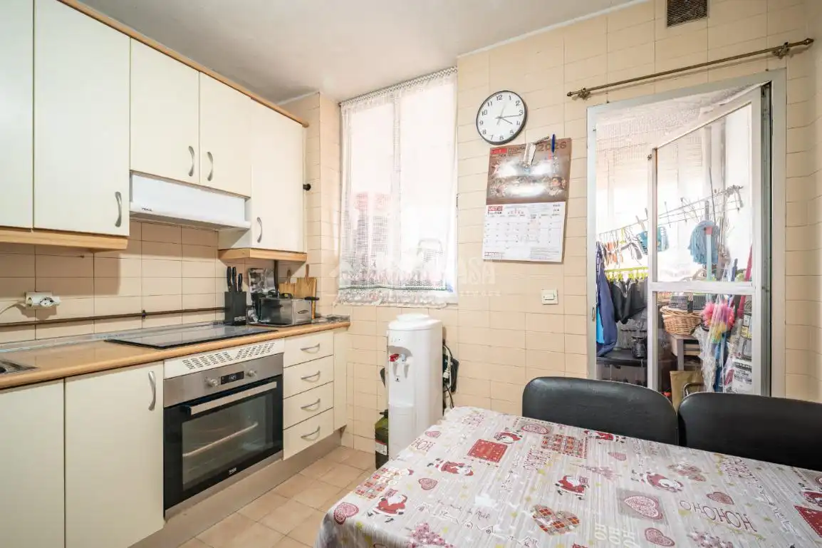 Küche von Wohnung zum Verkauf in Rivas-Vaciamadrid mit Klimaanlage und Heizung