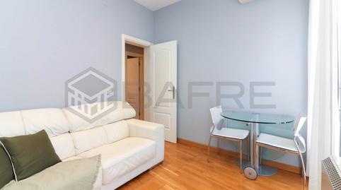 Foto 4 de Piso en venta en Adelfas, Madrid