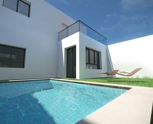 Swimming pool of Single-family semi-detached for sale in Tomelloso  with Parquet flooring, Terrace and Swimming Pool