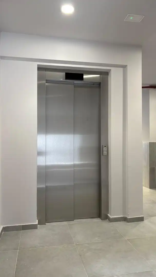 Apartamento en venta en Arona con Terraza, Trastero y Domótica