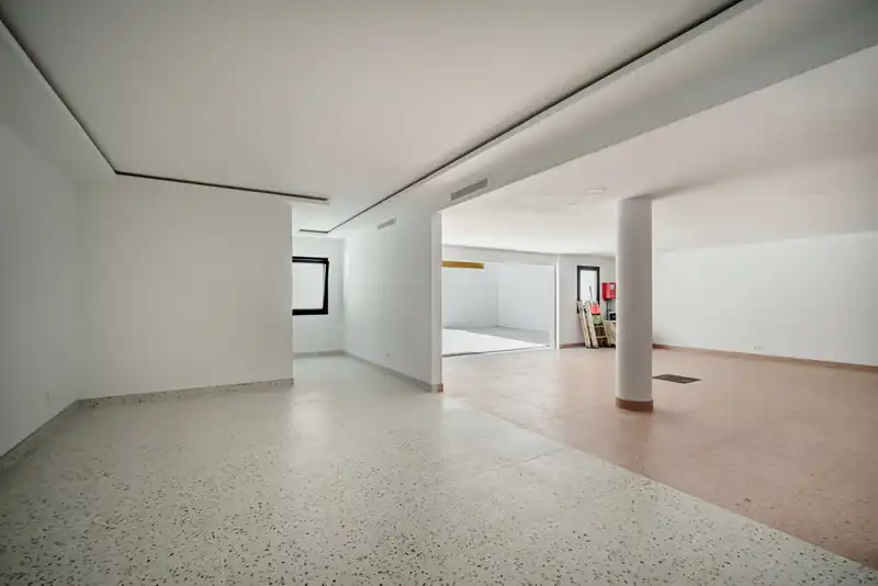 Chalet con terraza en venta en Nueva, imagen 39