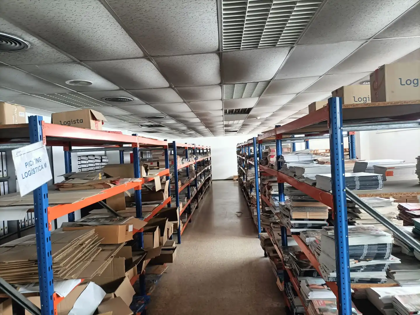 Nave industrial de alquiler en Barcelona con Calefacción y Alarma