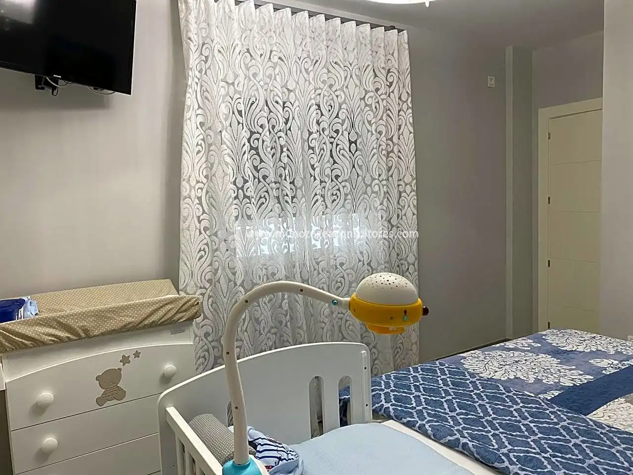 Habitación de Piso en venta en Lucena con Aire acondicionado