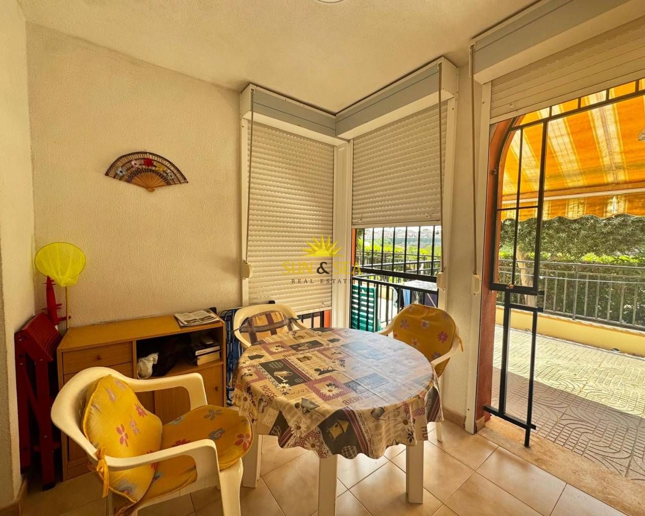 Terrassa de Apartament de lloguer en Torrevieja amb Calefacció, Terrassa i Piscina