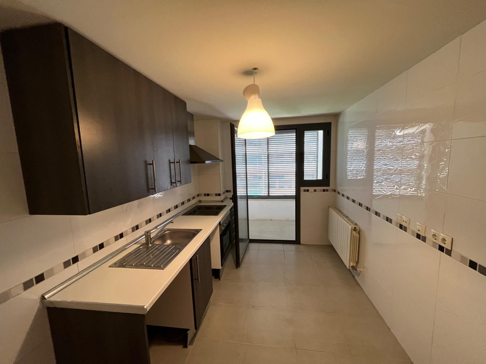 Kitchen of Flat for sale in Yebes  with Private garden, Terrace and Community pool