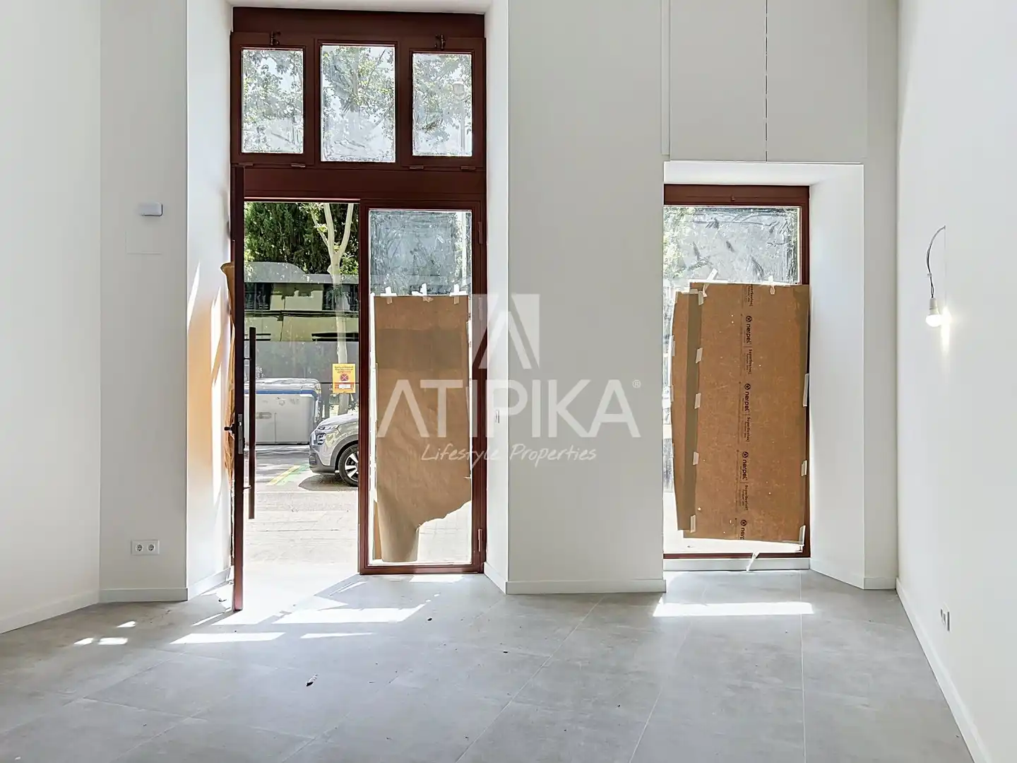 Commercial properties for rent in Barcelona  with Air Conditioner