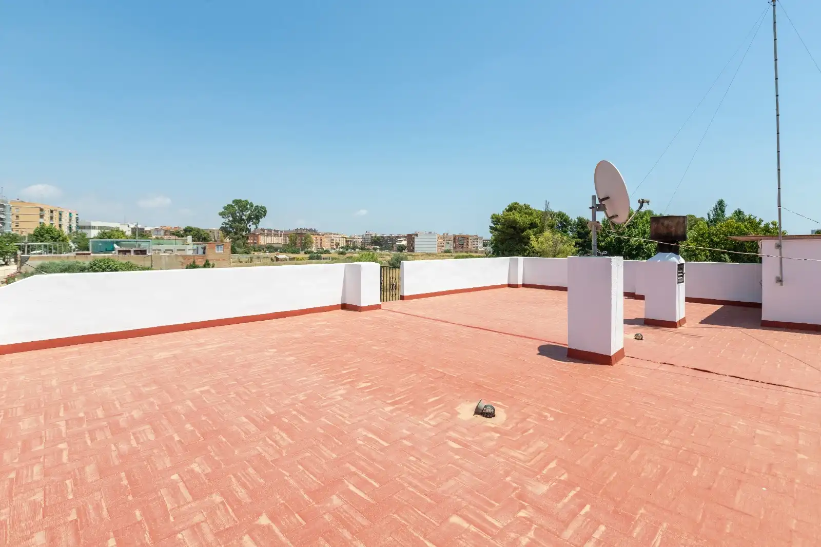 Casa con terrazza in vendita a Pobles de l'Oest, imagen 4