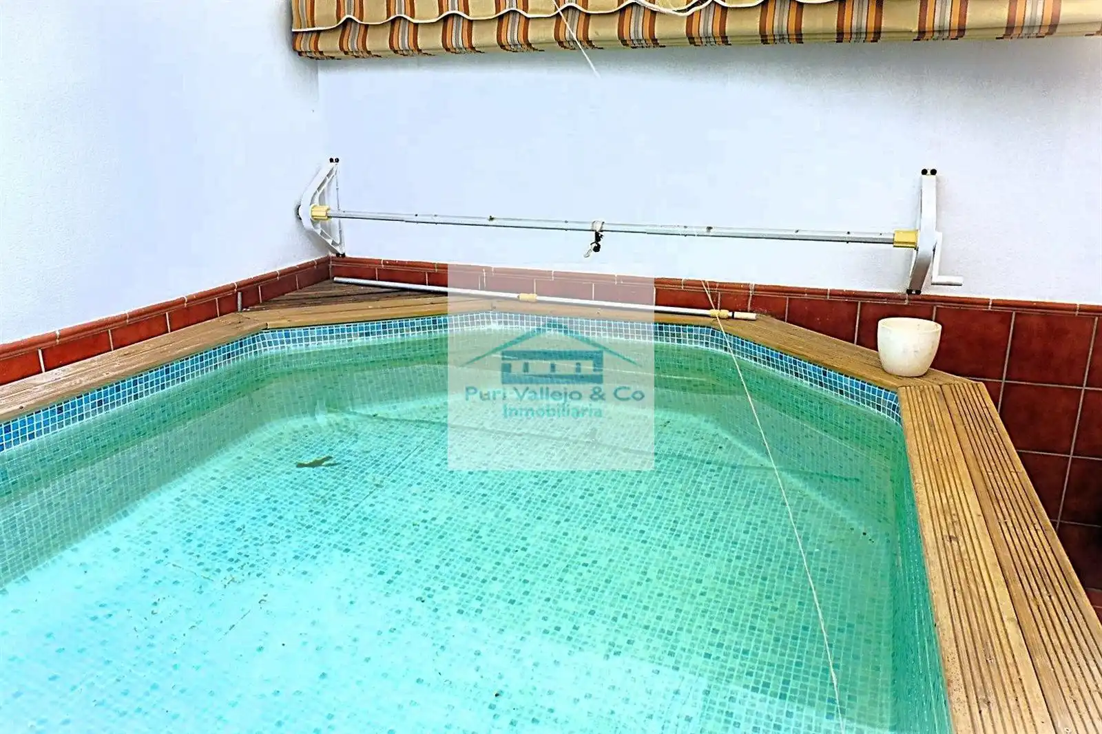 Piscina de Casa adosada en venta en Córdoba con Aire acondicionado, Calefacción y Terraza
