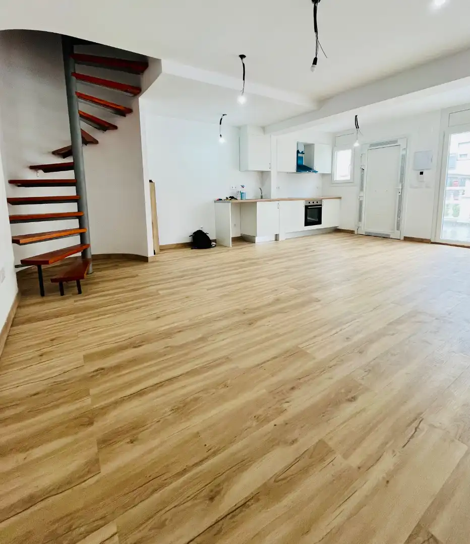 Dúplex en venda en Empuriabrava amb Parquet, Terrassa i Forn