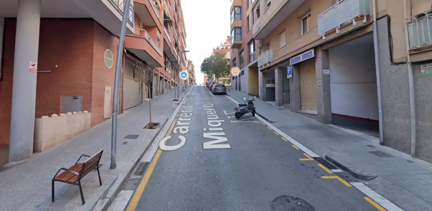 Individual with lift for sale in La Plana