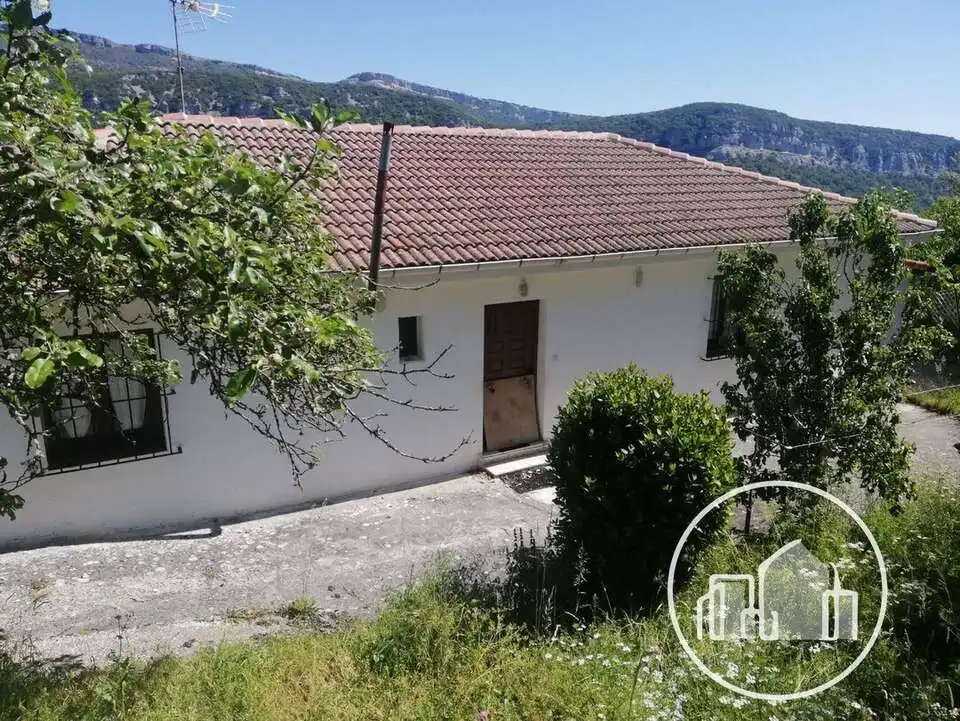 Casa o xalet en venda en Merindad de Valdeporres amb Moblat