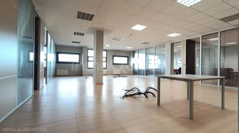Foto 5 de Oficina de alquiler en N/a, Llanera, Asturias