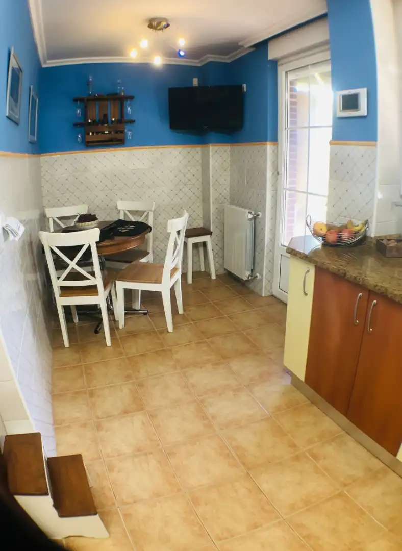 Cocina de Casa o chalet en venta en Camargo con Calefacción, Jardín privado y Terraza