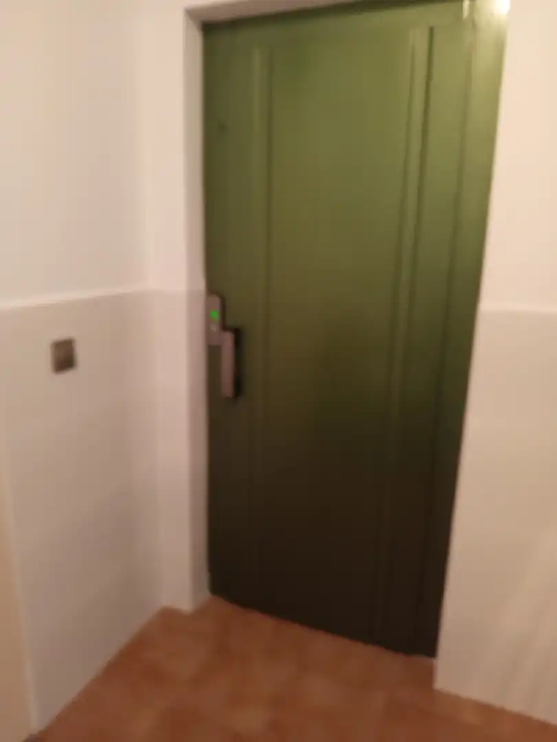 Bany de Casa o xalet en venda en Jaén amb Aire condicionat, Calefacció i Jardí privat