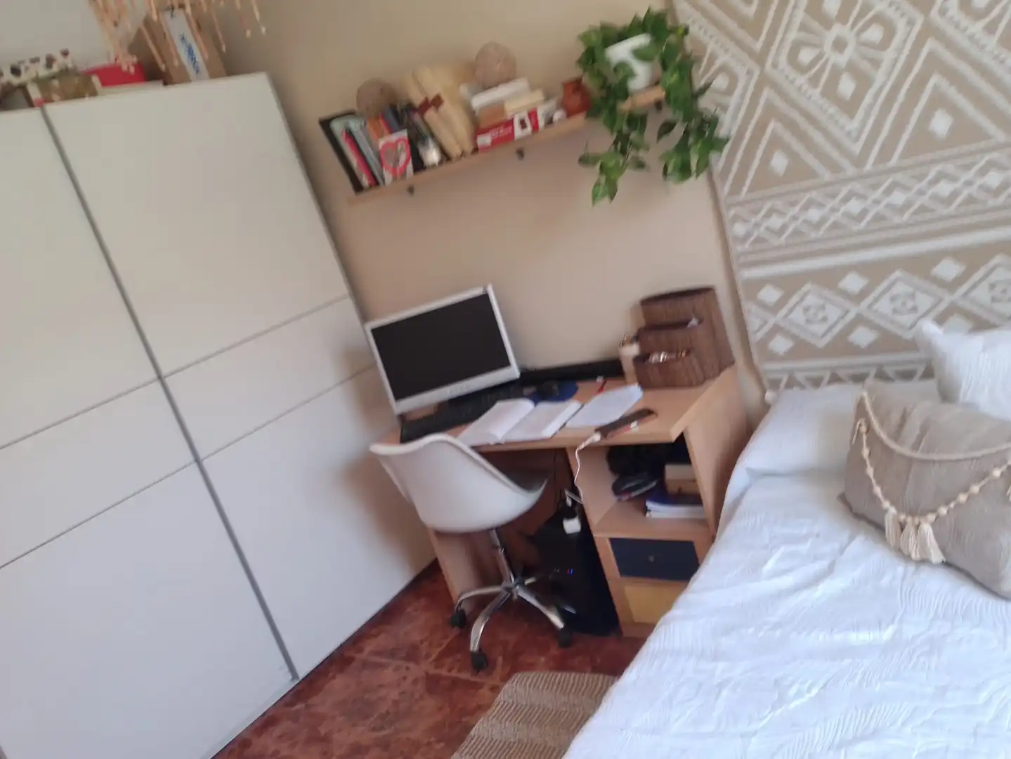 Habitación de Casa o chalet en venta en Zaragoza con Jardín privado