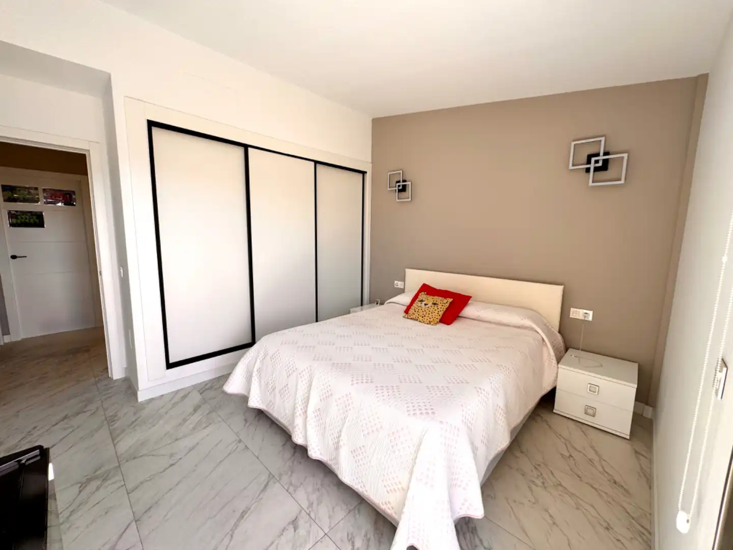 Habitación de Casa adosada en venta en San Miguel de Abona con Aire acondicionado, Terraza y Trastero