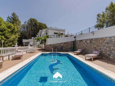 Casa amb jardí en venda a Velilla - Velilla Taramay