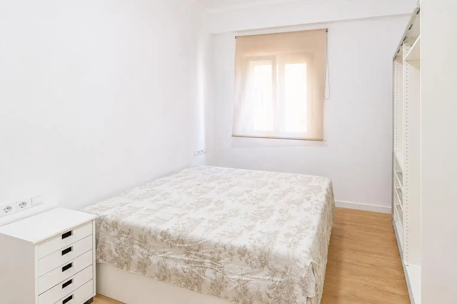 Bedroom of Flat for sale in Valencia  with Balcony