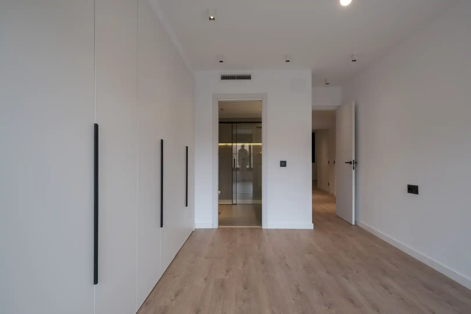 Flat for sale in Lleida  with Air Conditioner, Heating and Furnished