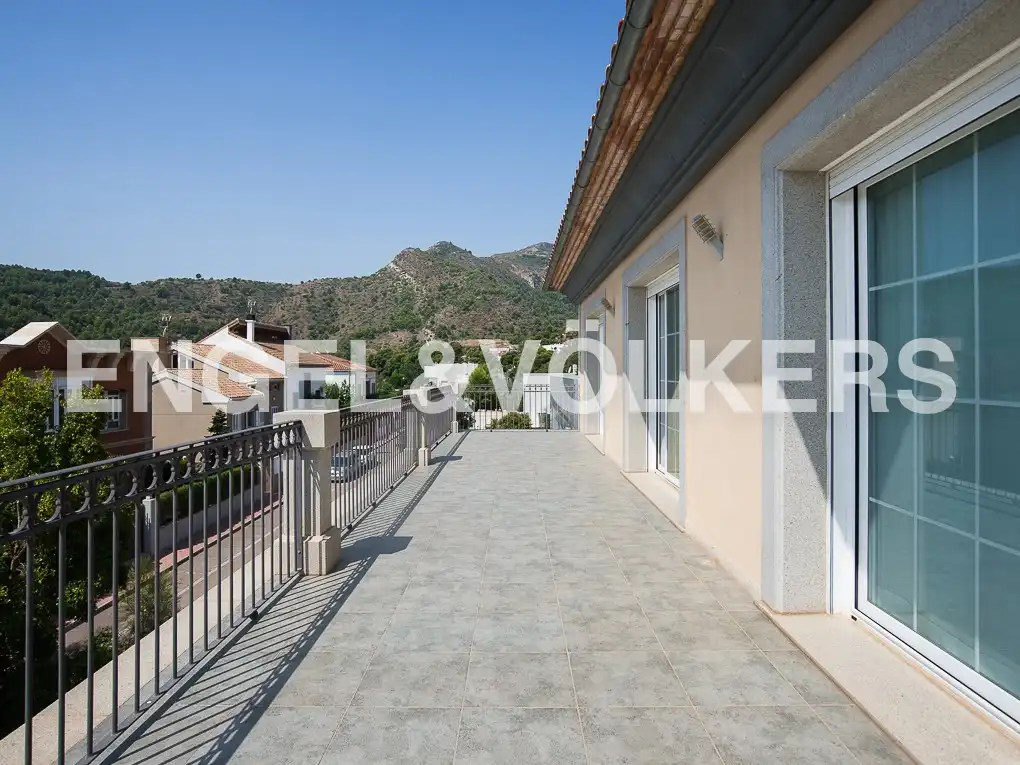 Terraza de Casa o chalet en venta en La Vall d'Uixó con Aire acondicionado, Calefacción y Jardín privado