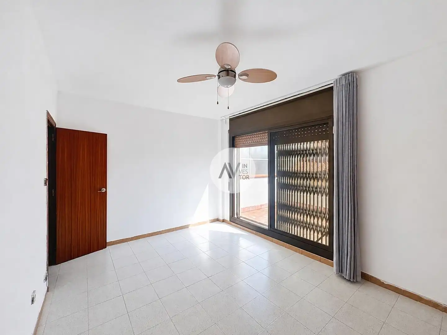 Habitación de Ático en venta en Barcelona con Terraza y Balcón
