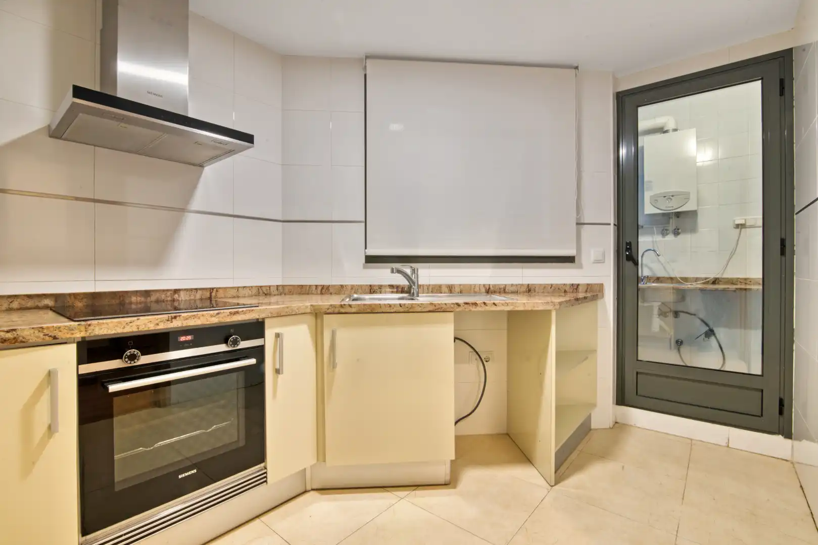 Flat with pool for sale in Paseo Serra d'Espadá 8, imagen 3