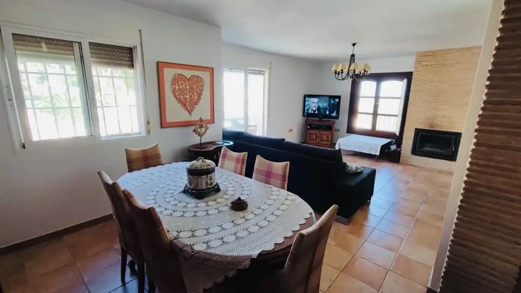 Xalet amb jardí en venda a Oliva pueblo, imagen 3