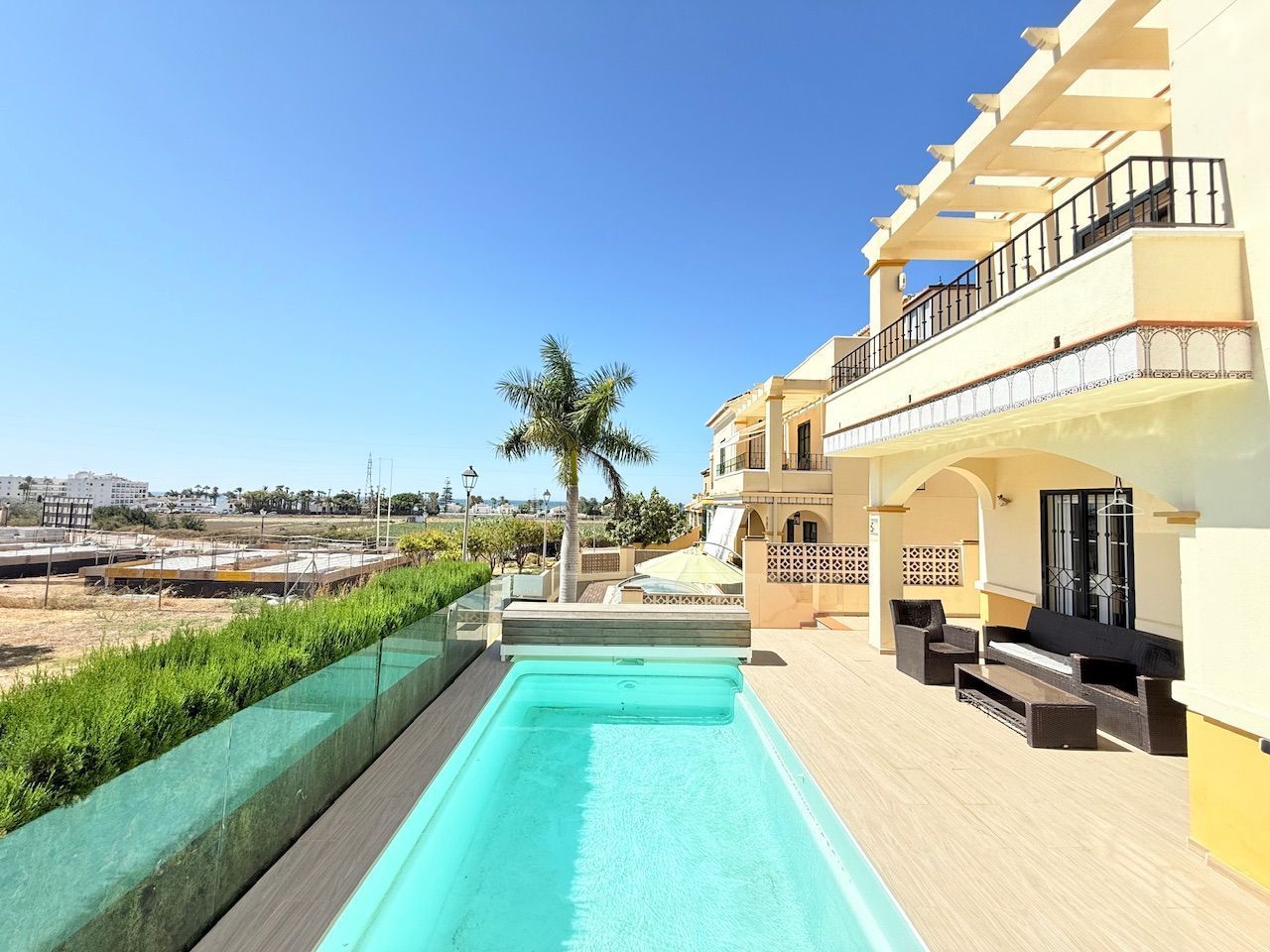 Swimming pool of House or chalet for sale in Vélez-Málaga  with Air Conditioner, Heating and Private garden