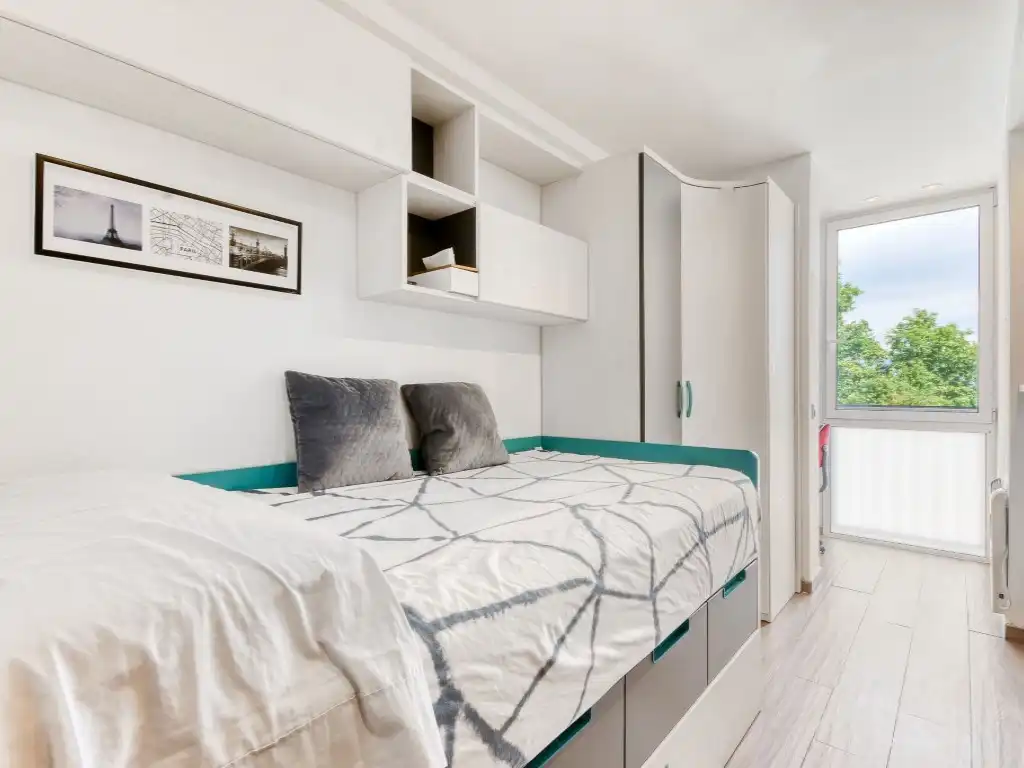 Bedroom of Flat for sale in Figueres  with Air Conditioner