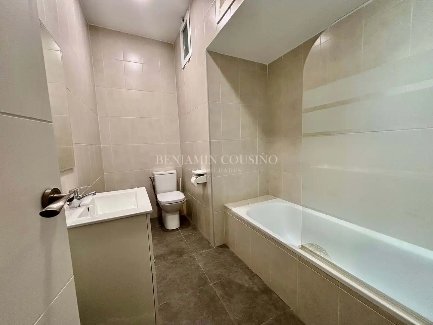 Baño de Piso de alquiler en Madrid