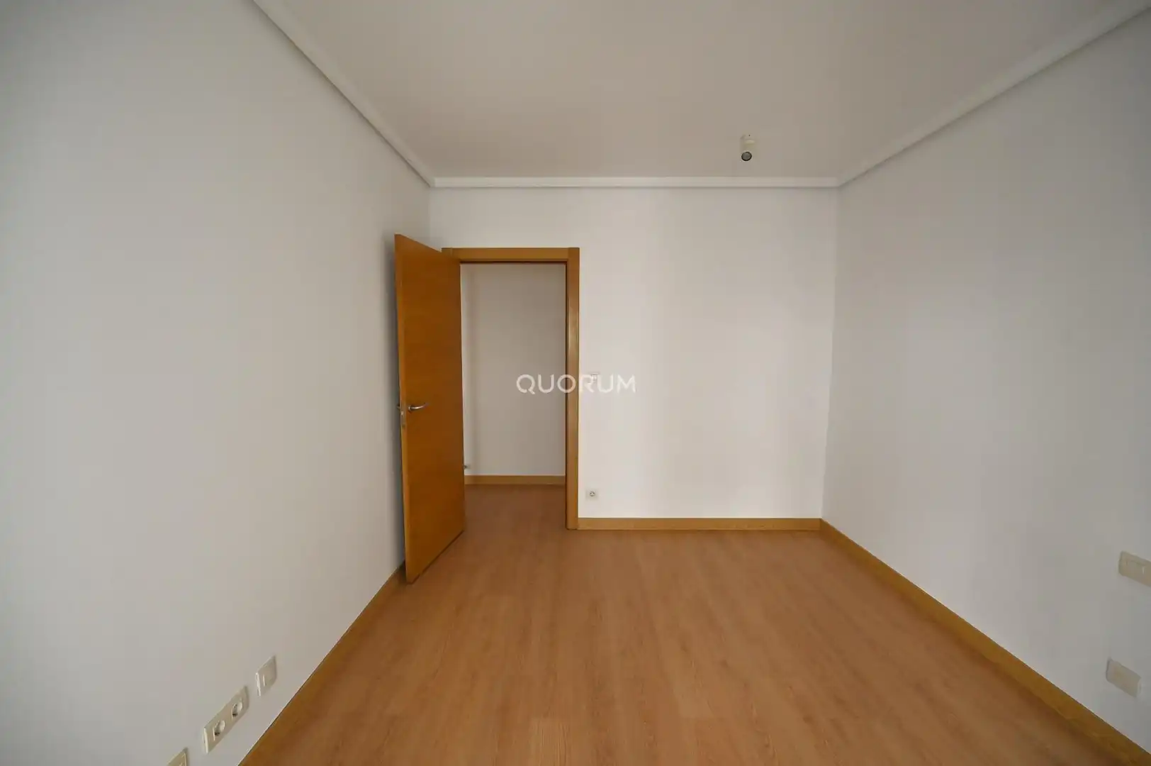 Schlafzimmer von Wohnung zum Verkauf in Erandio mit Heizung und Abstellraum