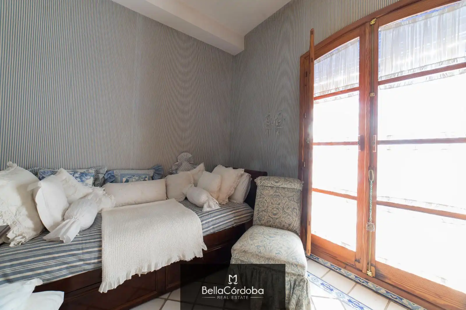 Bedroom of Houses for sale in Córdoba  with Air Conditioner, Heating and Terrace