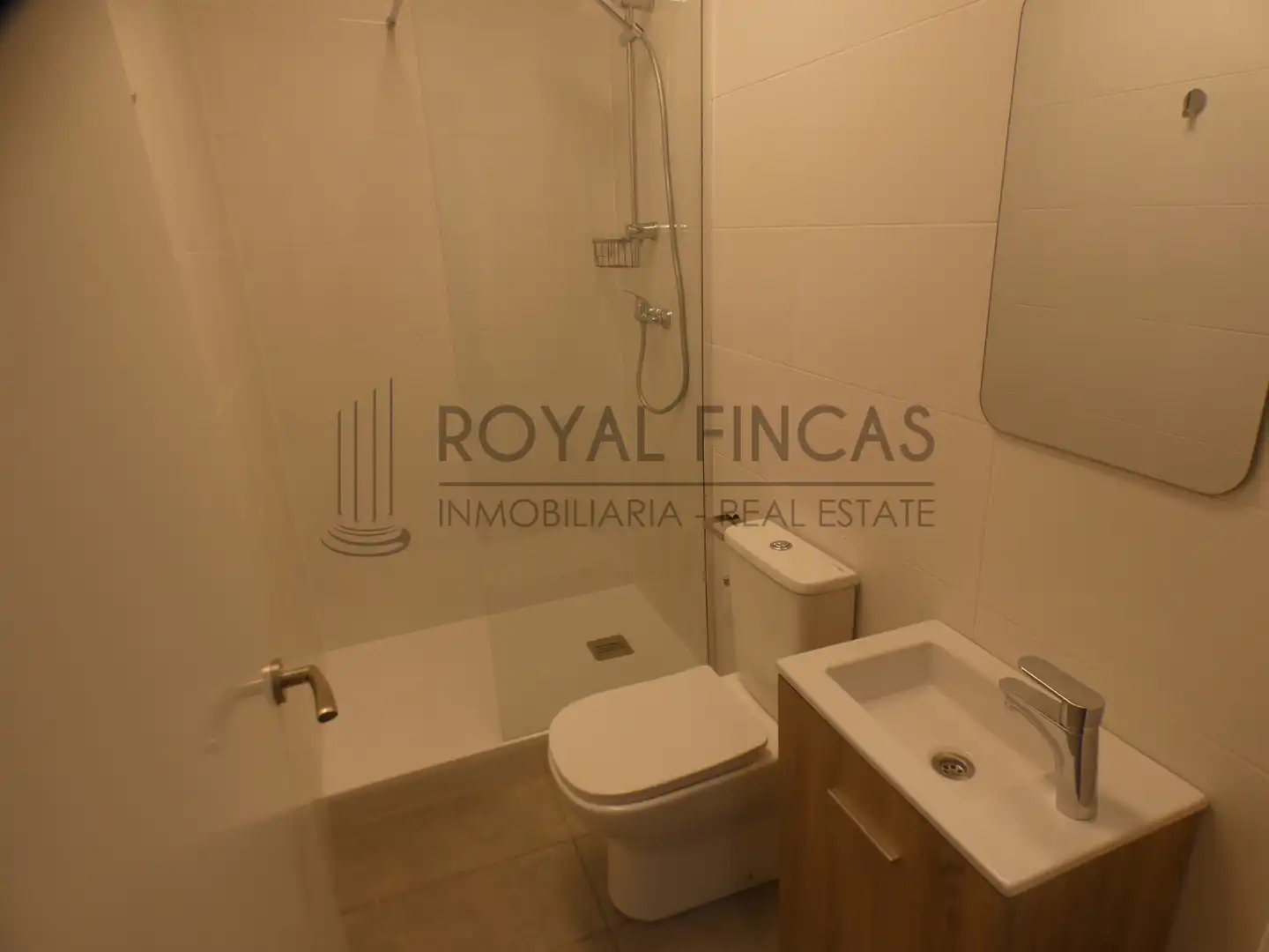Bathroom of Apartments for sale in Benalmádena  with Air Conditioner