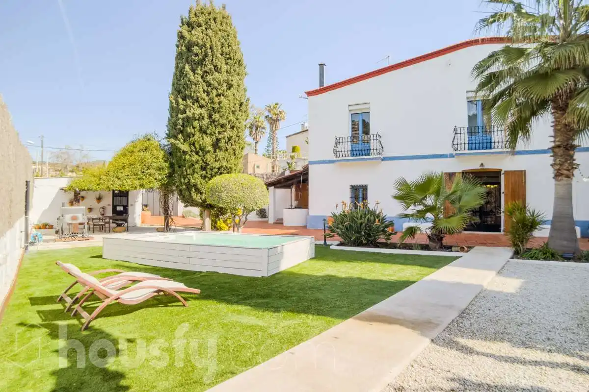 Exterior view of Country homes for sale in Montgat  with Heating, Private garden and Terrace