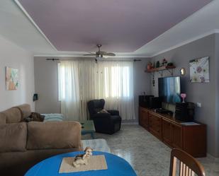 Sala d'estar de Apartament en venda en Arona amb Terrassa i Moblat