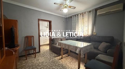 Foto 3 de Piso en venta en La Paz, Alcalá de Guadaira