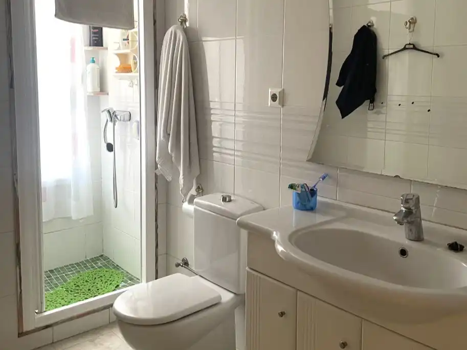 Bany de Casa o xalet en venda en Cocentaina amb Aire condicionat, Terrassa i Piscina