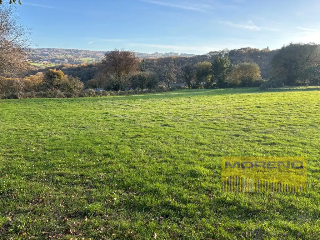 Finca rústica en venda en Sarria