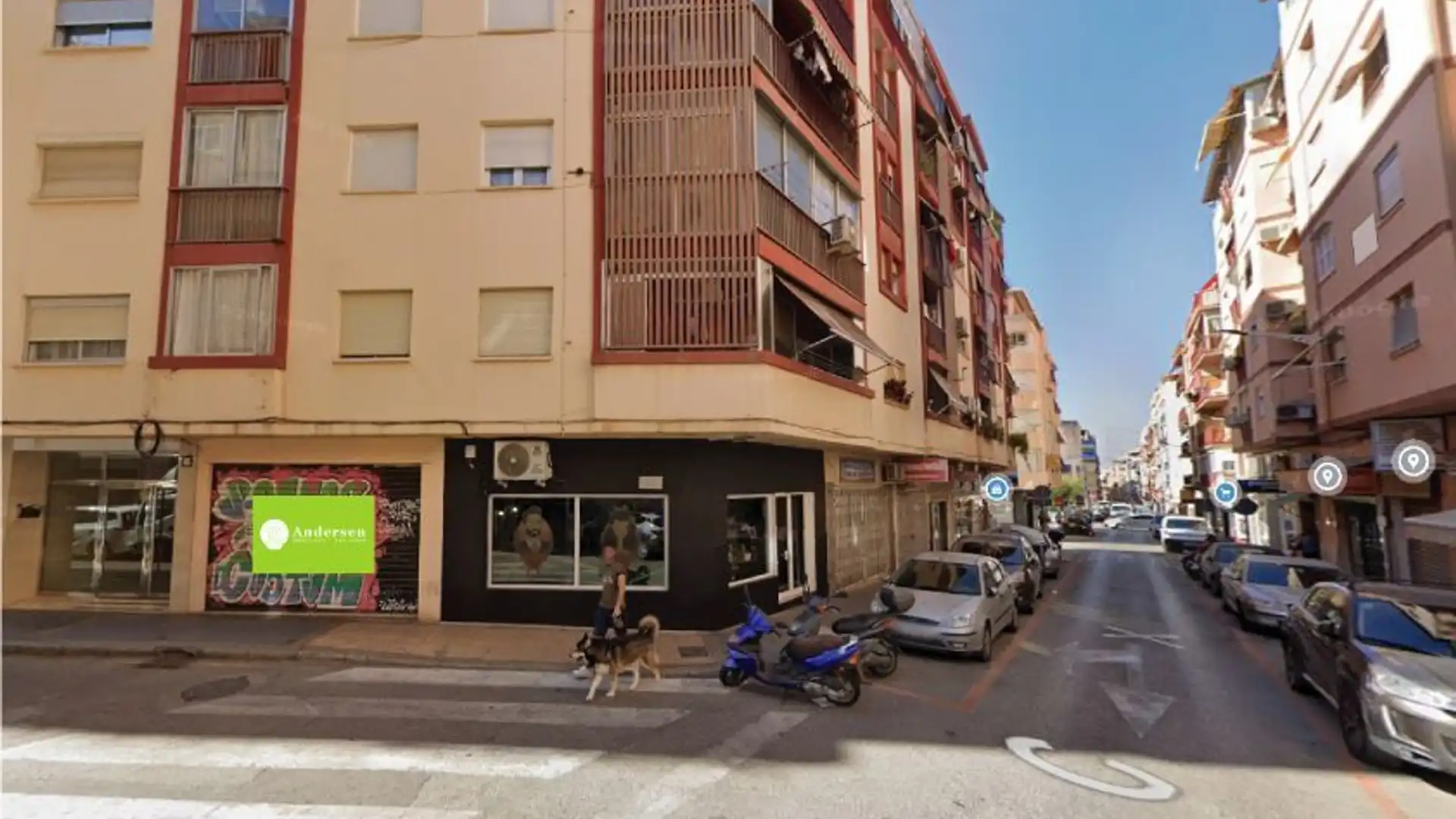 Vista exterior de Local de alquiler en Benidorm