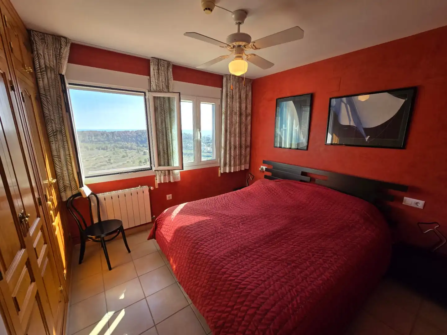 Habitación de Casa o chalet en venta en Calpe / Calp con Aire acondicionado, Calefacción y Jardín privado