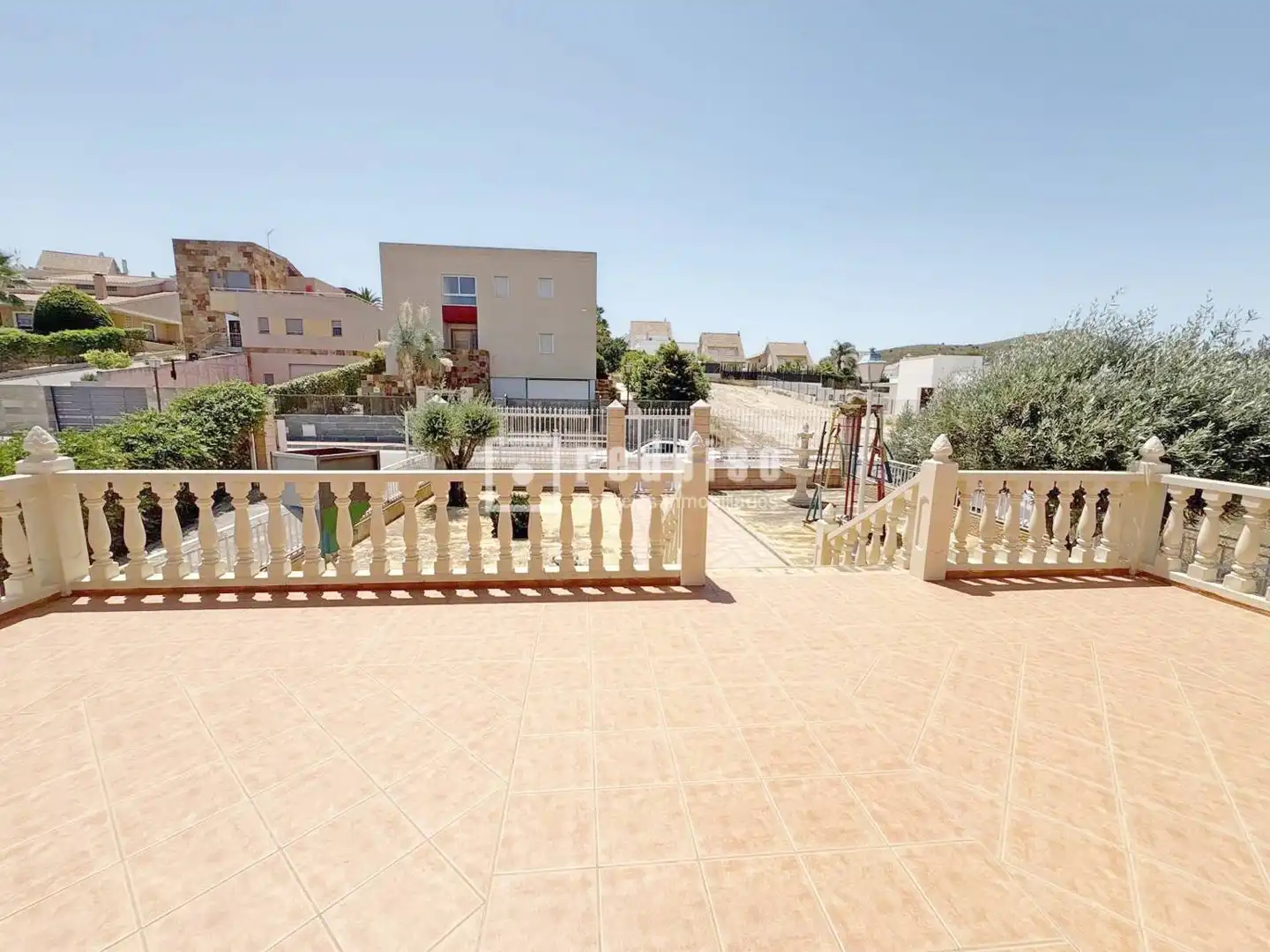 Casa amb piscina en venda a La Alcayna, imagen 2