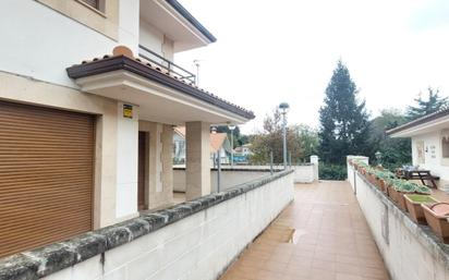 Terrasse von Haus oder Chalet zum verkauf in Villaescusa (Cantabria) mit Terrasse