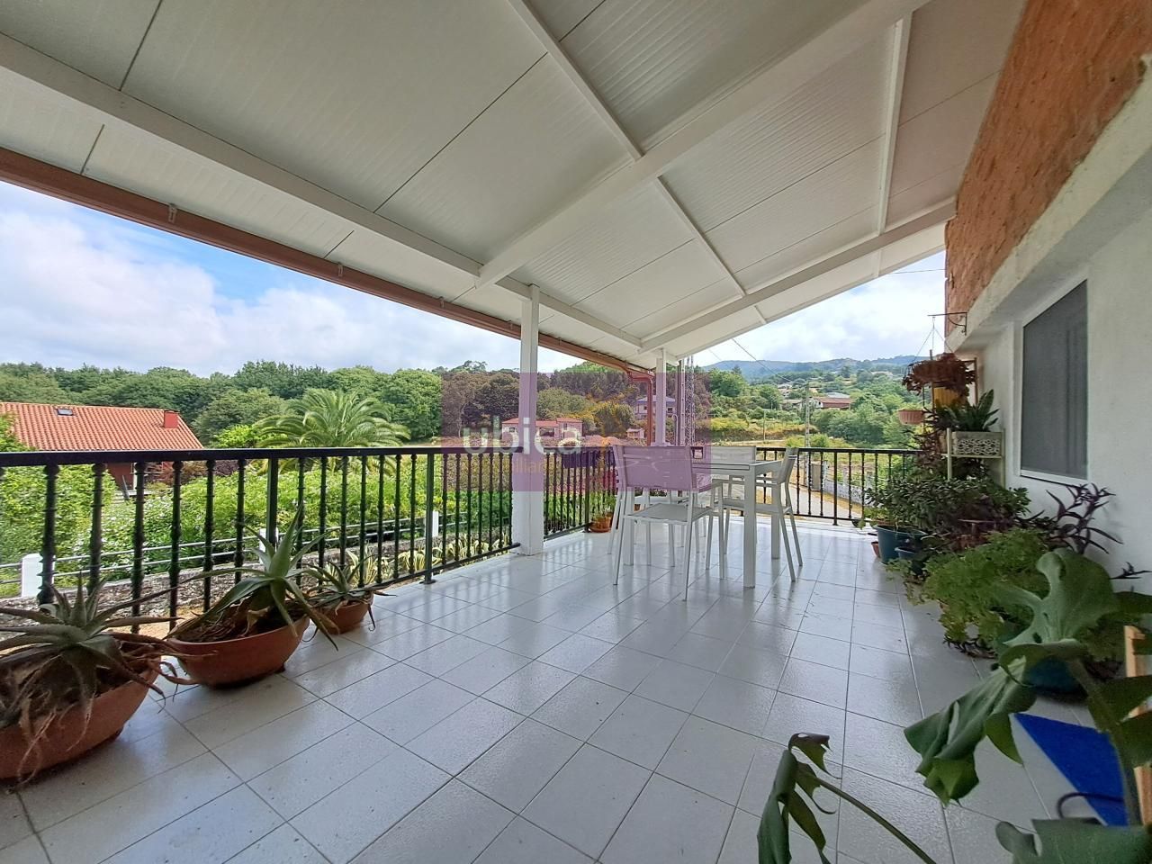 Terrassa de Casa o xalet en venda en Covelo amb Calefacció, Jardí privat i Terrassa