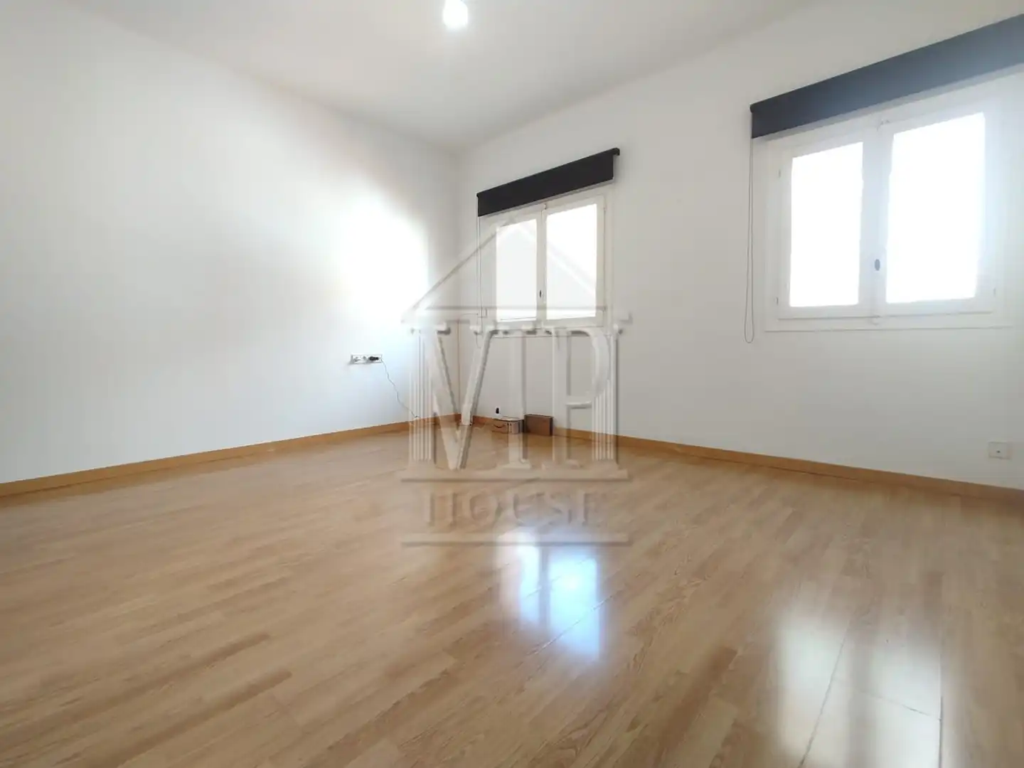 Dormitori de Pis en venda en Badalona amb Parquet