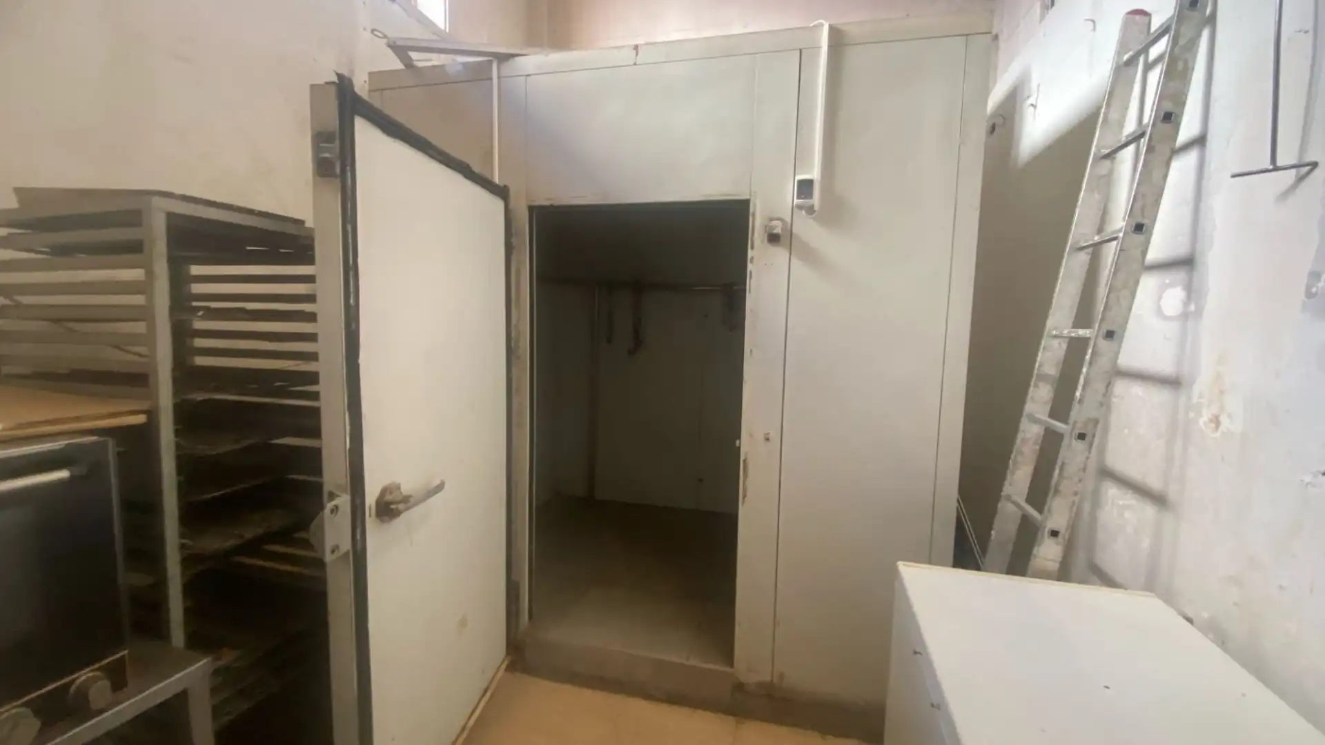 Business premises for transfer in Poblenou, imagen 14