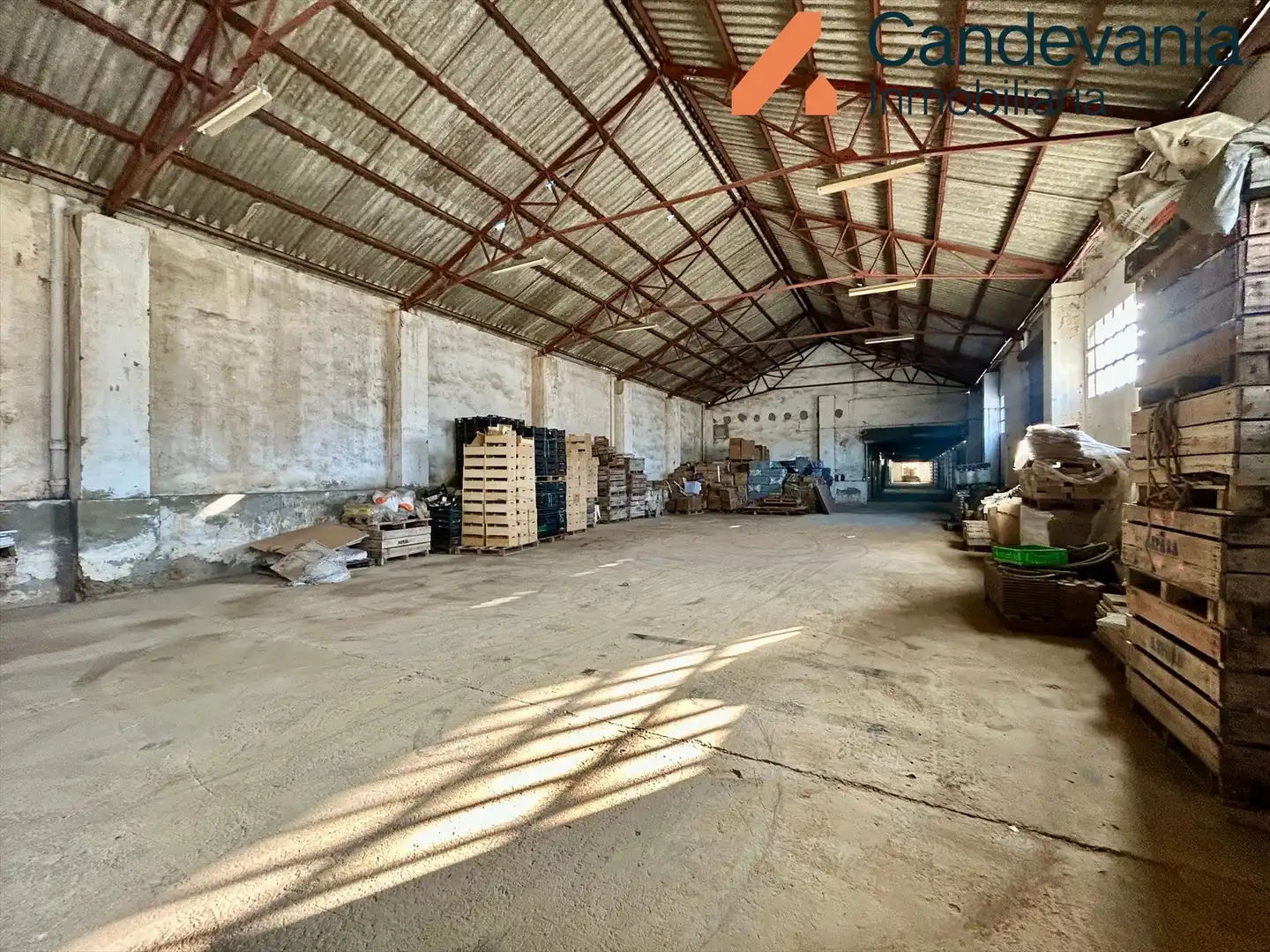 Nave industrial en venta en Zuera