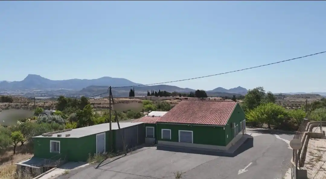 Maison avec jardin à vendre à Monóvar  / Monòver