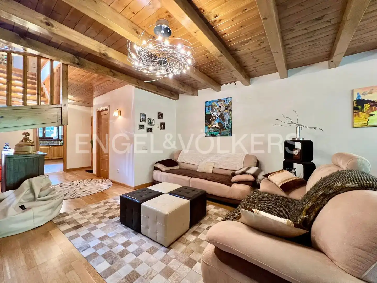 Sala d'estar de Dúplex en venda en Vielha e Mijaran amb Calefacció, Parquet i Forn